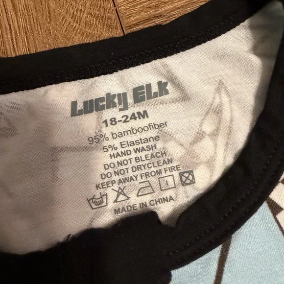 Lucky Elk Lighting Checks Bamboo Footie - Picture 5 of 6